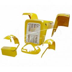 Komplet blacharki lakierowanej C360 żółty duży  błotnik tylny 2x, błotnik przedni 2x, maska, skrzynka, wspornik  w pudełku paletowym RAL1003